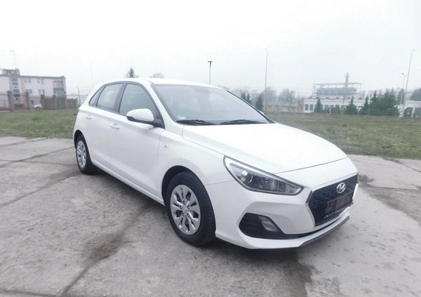 Hyundai I30 cena 48900 przebieg: 223500, rok produkcji 2018 z Jarosław małe 352